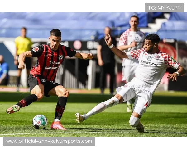 法兰克福锋线训练良好具威胁性，闪耀欧洲赛场