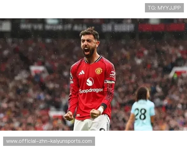 曼联逼走5000万巨星?冬窗离队成定局,曼联冬季训练服